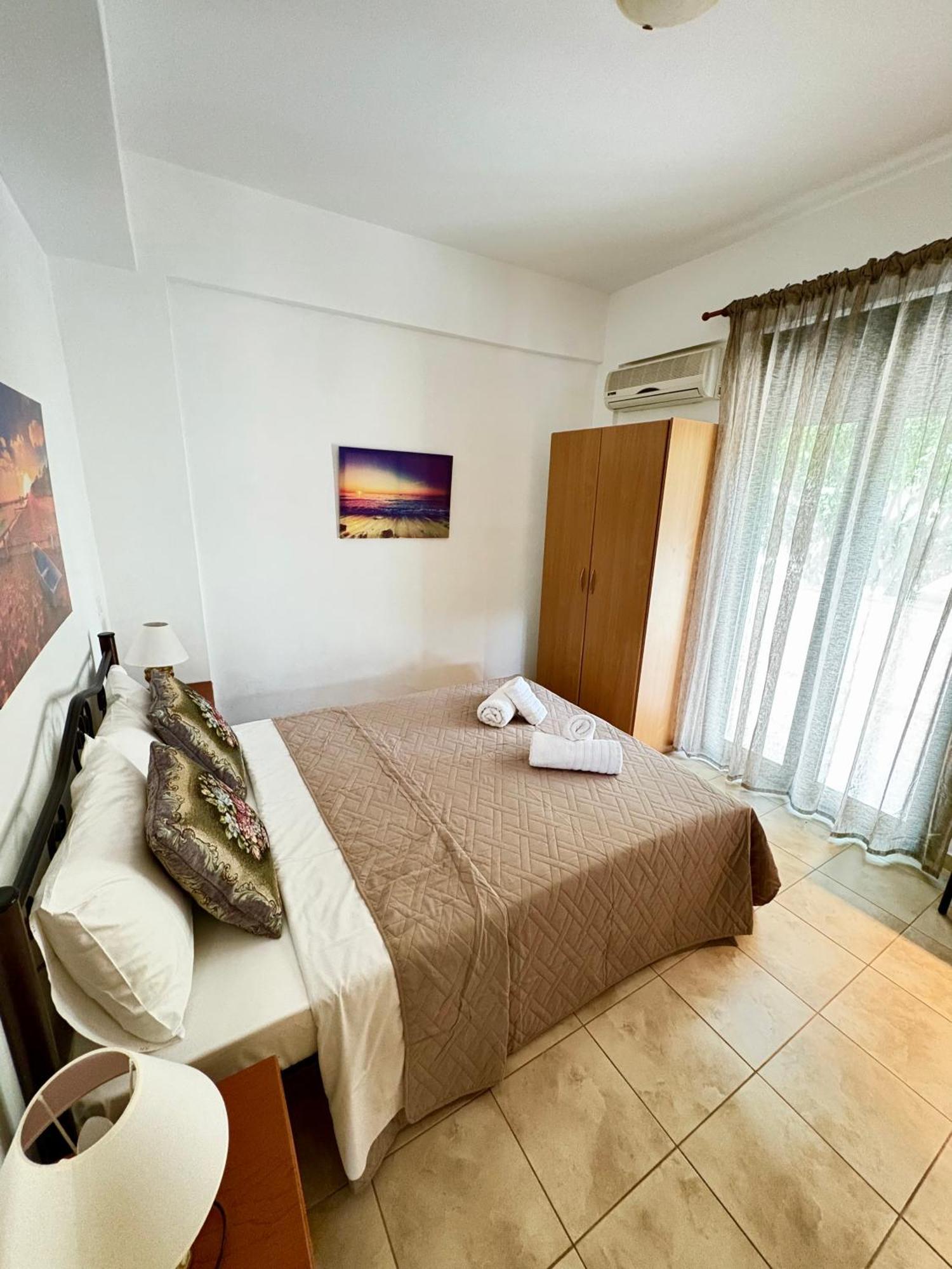 Rousolakos Pool Apartments Палекастрон Экстерьер фото